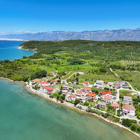 Πανσιόν Arcadia Ljubač