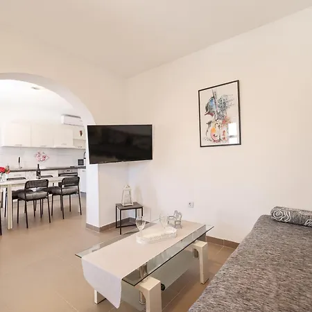 Arcadia Πανσιόν Ljubač